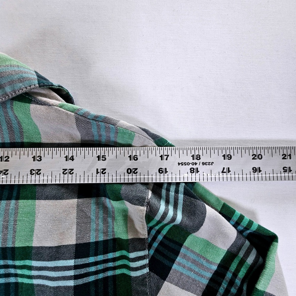 Columbia Womens XL Green Plaid Flannel Button Down Lg Sleeve Hiking Shirt Cotton - Picture 8 of 8